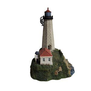 Harbour Lights 1998 Lighthouse Figurine #216 Faulkner's Island, Connecticut